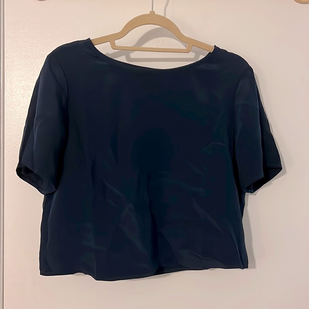 Cuyana Boxy Cropped Silk Shirt